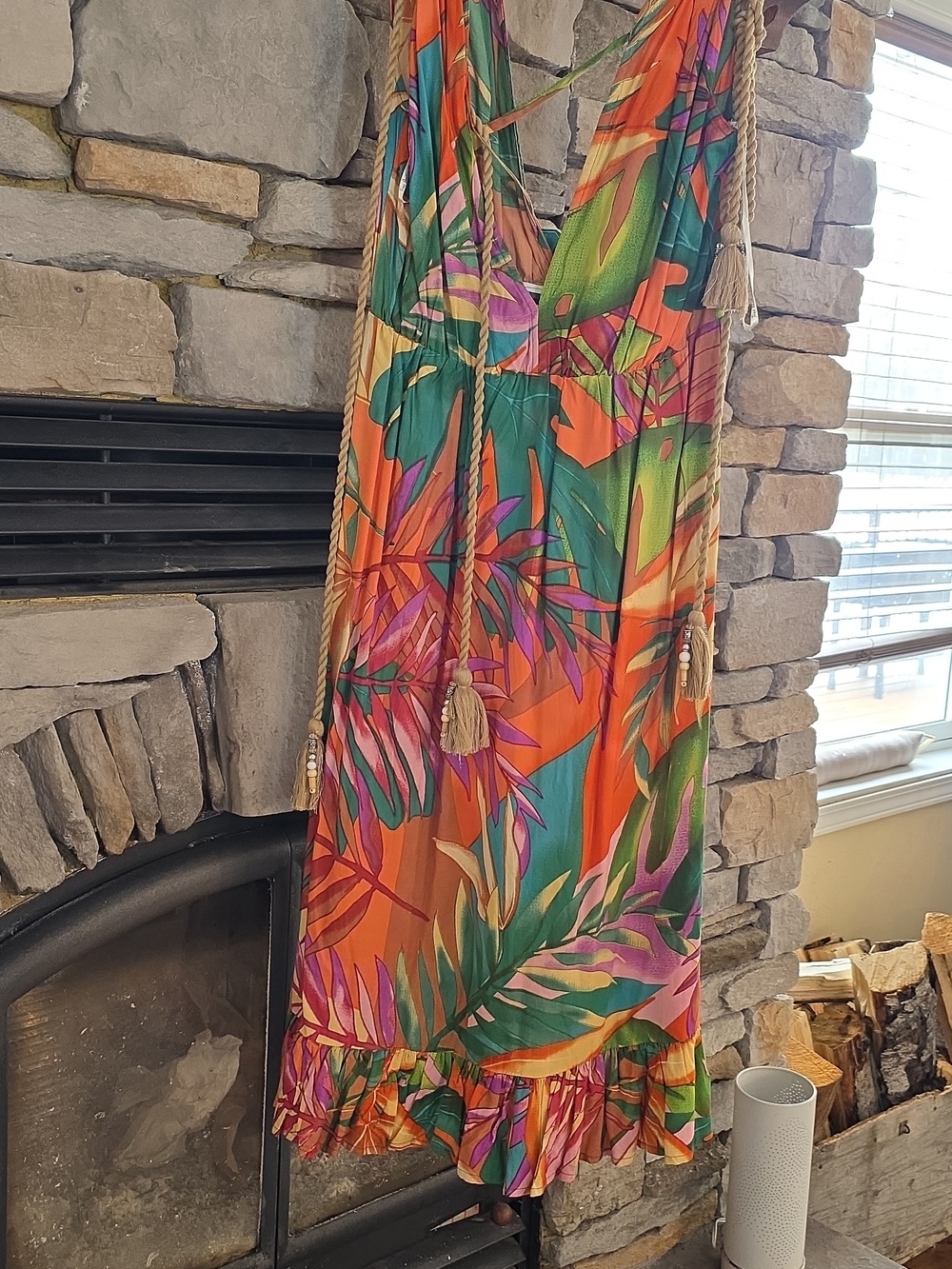 New True Destinations flowy sleeveless vacation  dress!